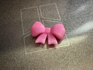 Demure Bow Jibbit /w support