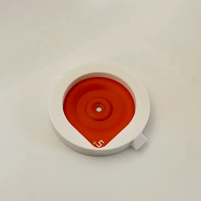 Square Wall Mount Twist-Lock SONOFF SNZB-01P — Image 2 of 4