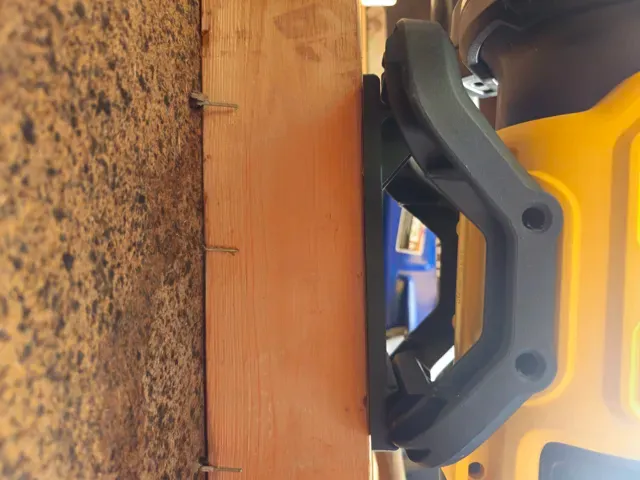 Dewalt Leaf Blower Wall Mount - DCBL722 — Фото 5 из 6