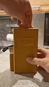 Coffee Jar with coffee leveler and magnets