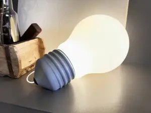 Oversized Light Bulb (LED Lamp Kit-001)