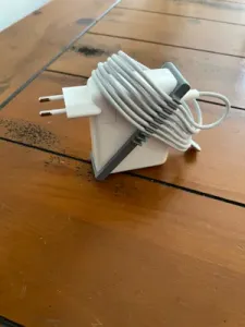 MacBook cable organizer 140W