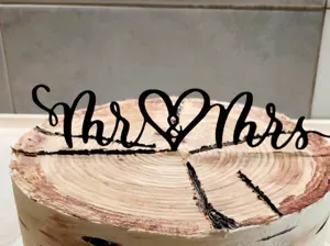 Mr & Mrs - Cake Topper