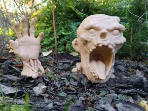 Halloween Zombie Head and Arm