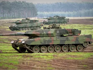 Leopard two tank flexi