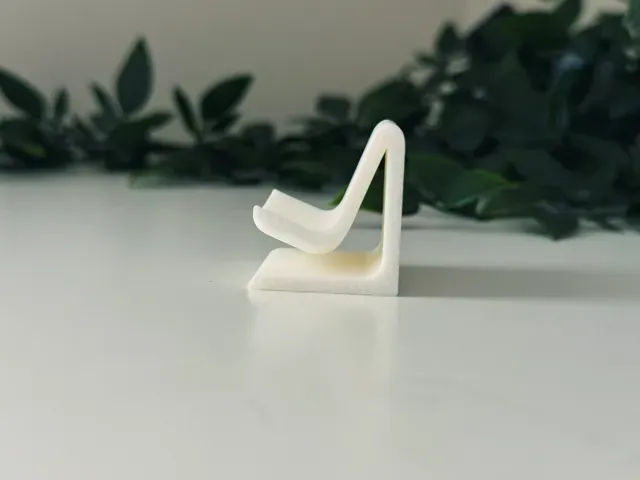 Minimal Hockey Puck Stand — Image 3 of 5