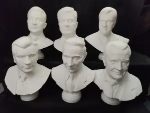 Bust president Ukraine