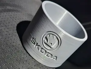 Skoda Superb Cupholder - Redbull/Coke cans