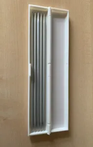 Knitting Needle Box with print-in-place hinge V1.0