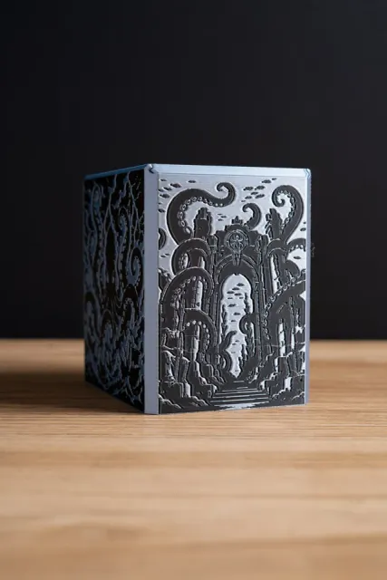 MTG Commander Deck Box - Kraken- 135 Sleeved Cards — Фото 2 из 5
