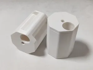 旋转盖子21700四节电池盒