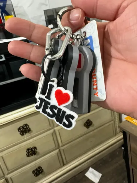 I Love Jesus Keychain 35mm — Фото 2 из 5