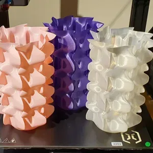 Sharks tooth vase