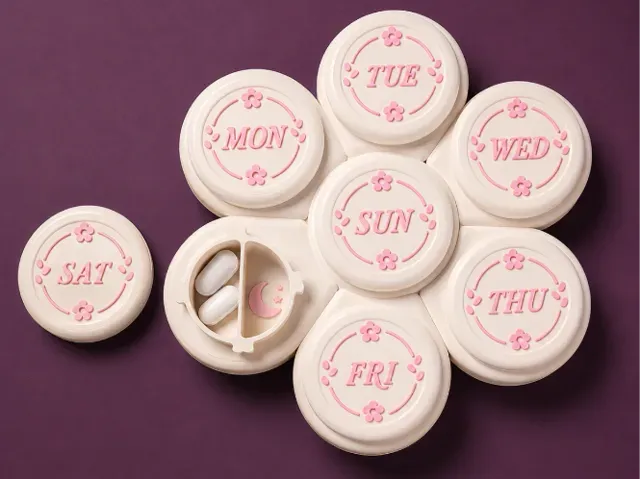 Flower Shaped Weekly Pill Box – Snap Click Lock