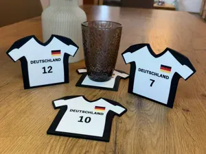 Deutschland Trikot Untersetzer – WM 2026 Edition