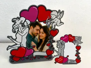 Marco de fotos corazón San Valentín personalizado