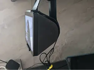 Echo Show 8 Regalhalter