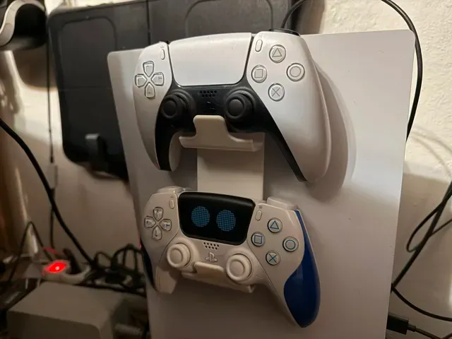 Playstation 5 holder for 2 controllers — Image 6 of 7