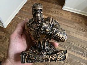 Thanos - Skull Bust with Gauntlet