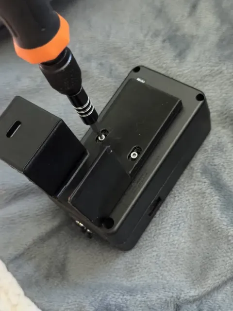 X2D Filament Track Switch Holder (Flipper compat.) — Фото 2 из 8