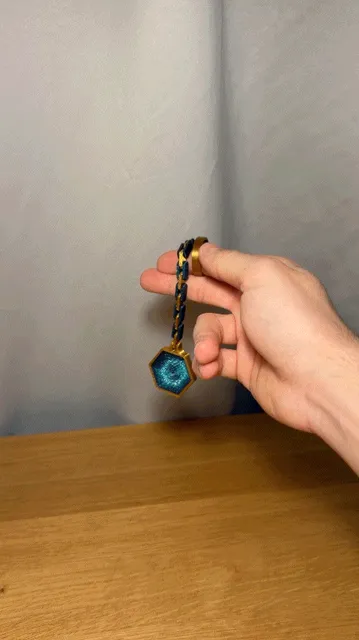 Hexagon Fidget Chain Toy — Image 2 of 6