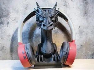 Dragon Headphone Stand-Throne for Your Headphones!