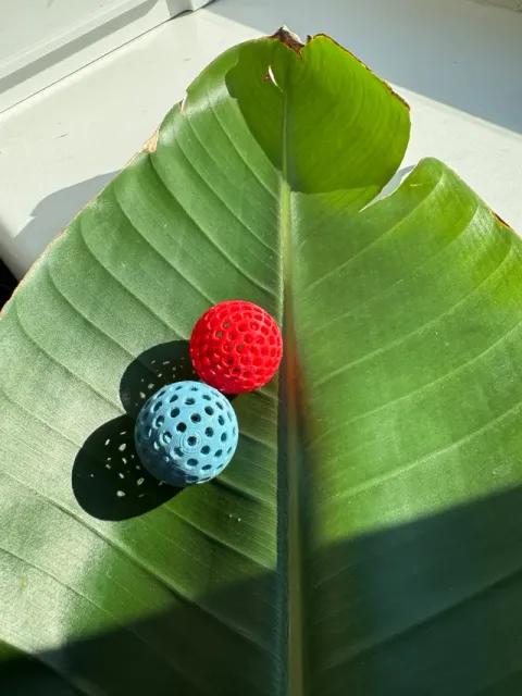 Cat Fidget Toy - Mini Ball edition — Image 6 of 7