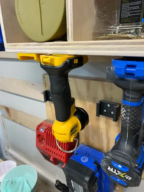 Dewalt 20v Tool and Battery holder — Фото 5 из 5