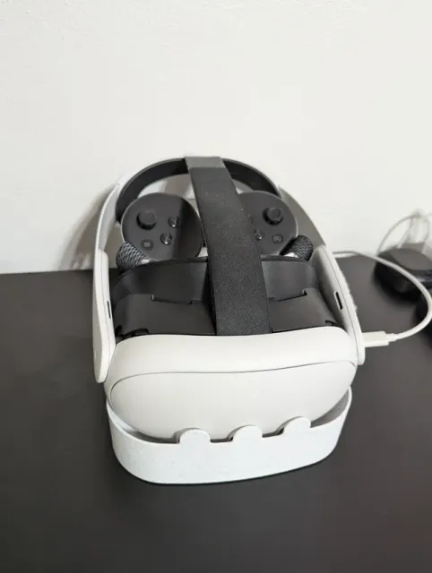 Quest 3 + Strapped Controller Stand — Image 2 of 3