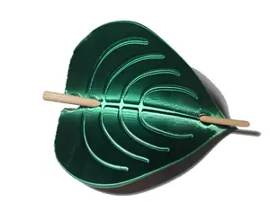 Money Plant leaf hair pin