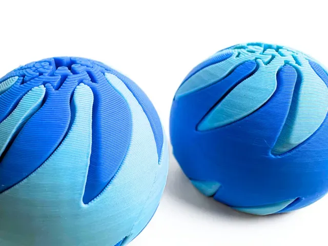 Twisty Ball Passthrough Fidget — Фото 3 из 3