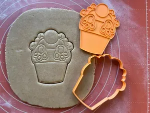 Rabbit flowerpot cookie cutter