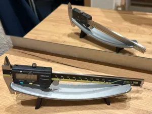 Design Ständer für Mess- Schieber (Caliper Stand)