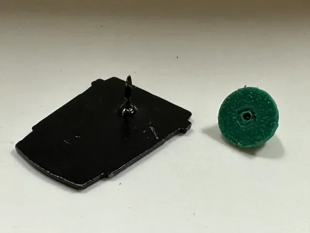 Pin backing lock — Image 6 of 6