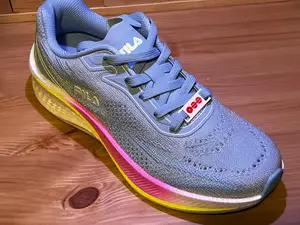 Sneakers Charm - ARIRANG