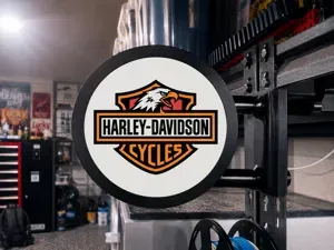 Harley-Davidson Eagle lightbox sign system
