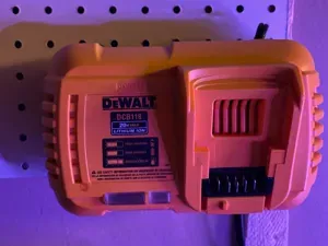 DeWalt 20v MAX Charger - DCB118 - Peglock Mount