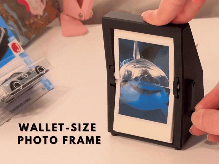Split Flap Picture Frame