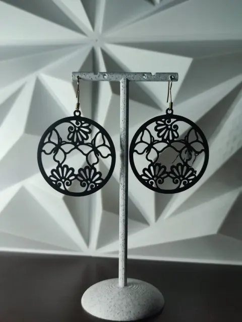 Aretes Eclipse Floral — Image 2 of 3