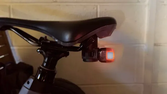 Bike saddle rear Light mount with Airtag holder — Фото 12 из 15