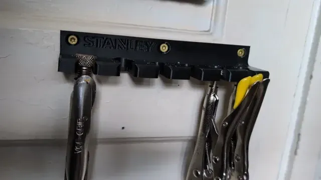 Locking Plier (Vise Grip) Wall Mount — Image 2 of 3