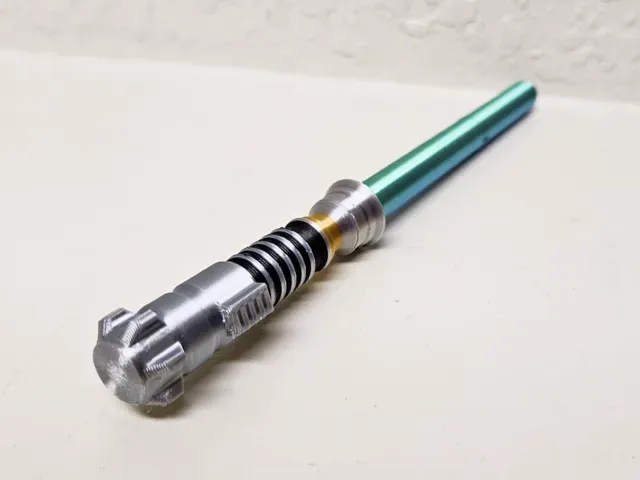 Lightsaber Pen | Luke Skywalker — Image 3 of 4