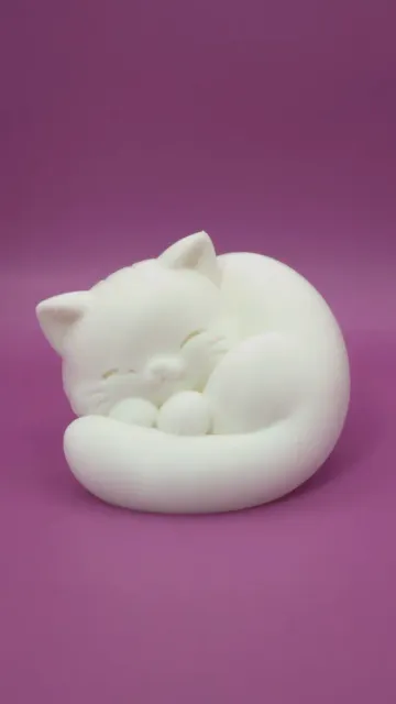 Cozy Curl Chonky Cat — Image 5 of 7