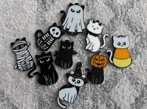 Halloween Cats - Keychains/Magnets