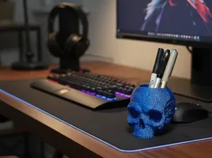 8bit Skull Pen Holder