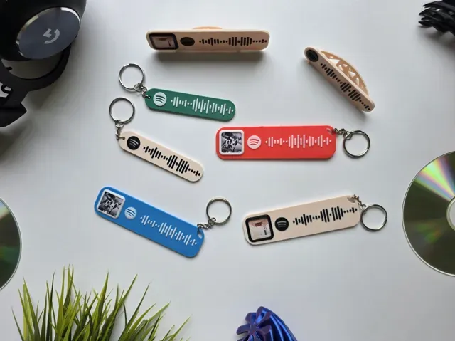 Customizable Spotify Keychain / Tag — Фото 12 из 16