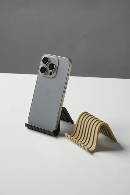 Minimalist Phone Stand — Фото 3 из 6