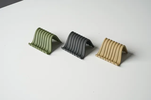 Minimalist Phone Stand — Фото 4 из 6