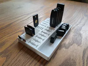 USB, SD & Micro SD Card Holder/Organizer