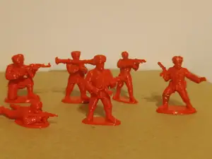 Plastic toys soldiers Russia / USSR